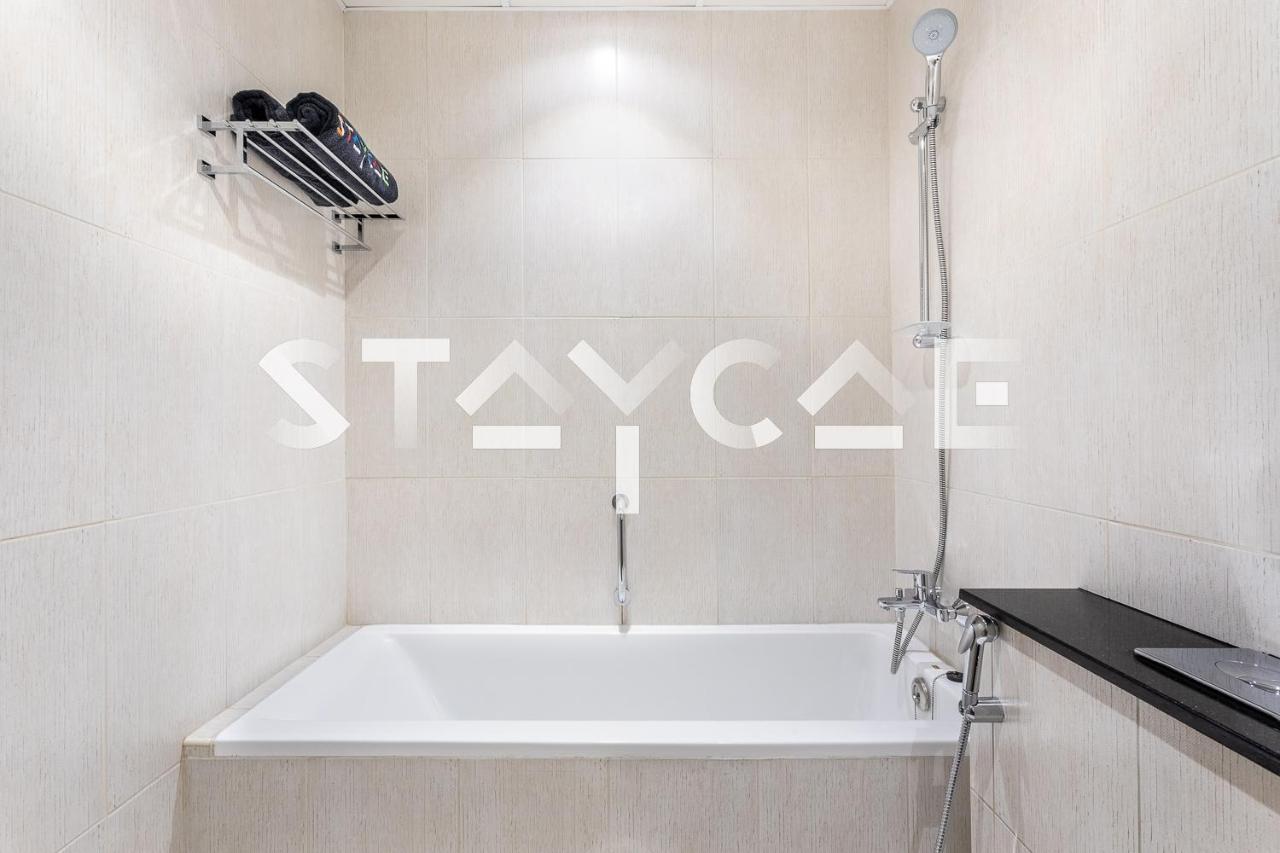 Staycae Holiday Homes - Tower 108 Dubai Eksteriør billede