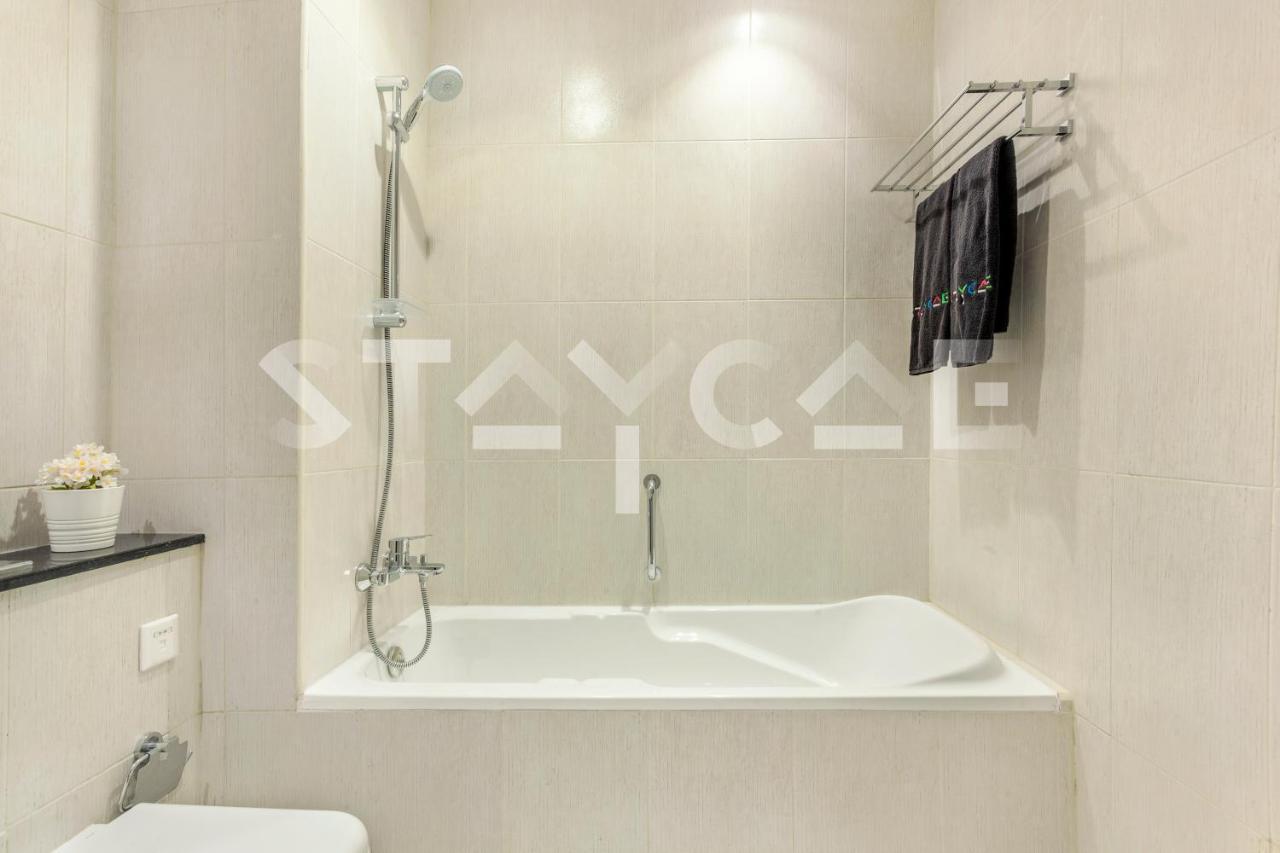Staycae Holiday Homes - Tower 108 Dubai Eksteriør billede